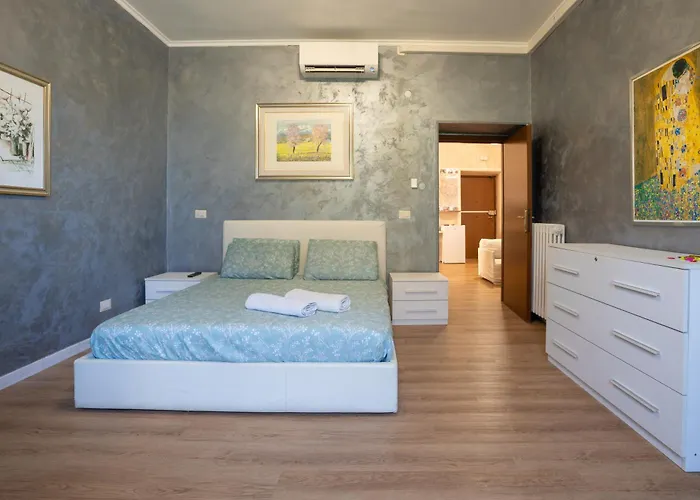 דירה Betti House Vasca Idromassaggio Metro C Alessandrino - Colosseo E Trenino Laziali-termini -betti House רומא