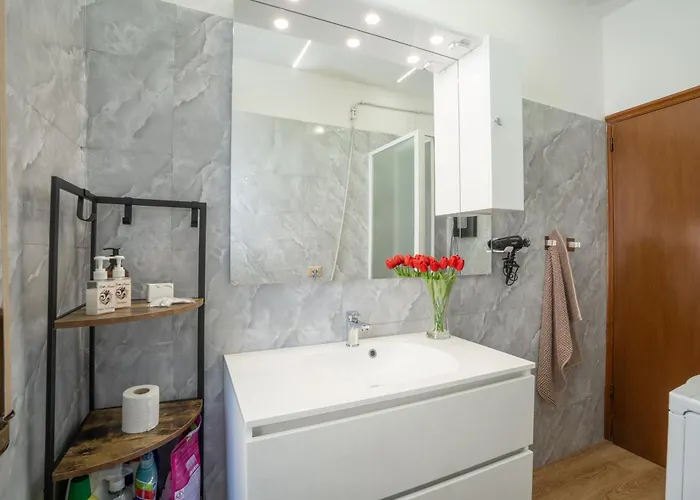 דירה Betti House Vasca Idromassaggio Metro C Alessandrino - Colosseo E Trenino Laziali-termini -betti House